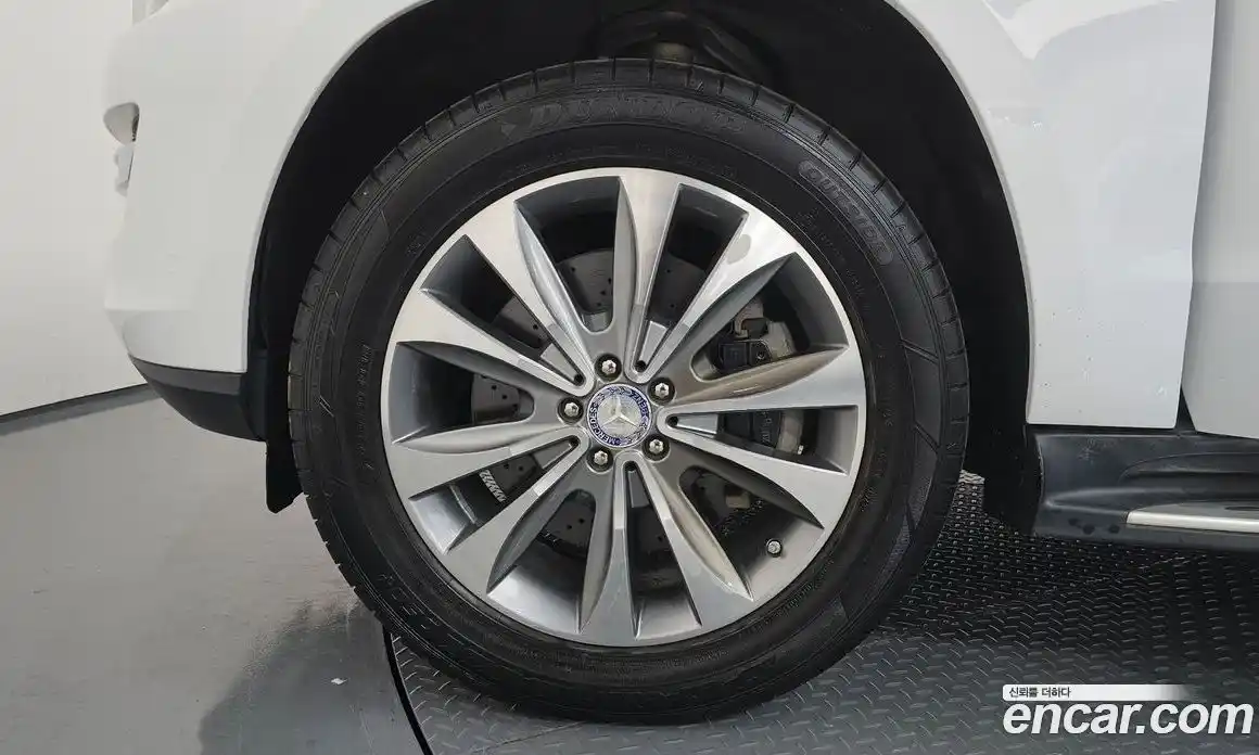 Mercedes-Benz GL-Class 2013 4.7 Автомат в Москве № 764428, фото 5