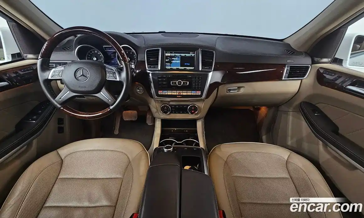 Mercedes-Benz GL-Class 2013 4.7 Автомат в Москве № 764428, фото 7