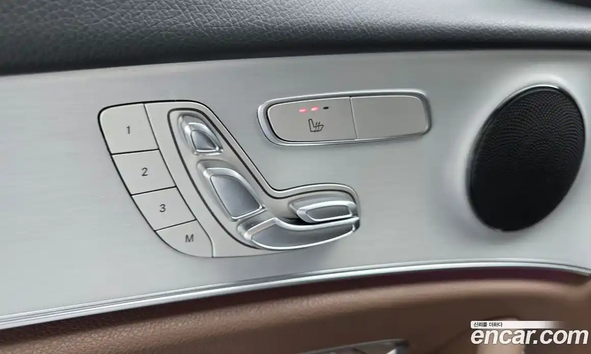 Mercedes-Benz E-Class 2021 2.0 Автомат в Москве № 764658, фото 15