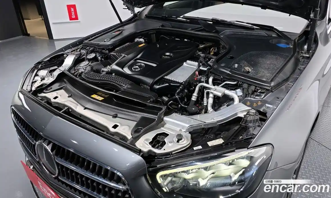 Mercedes-Benz E-Class 2021 2.0 Автомат в Москве № 764658, фото 5