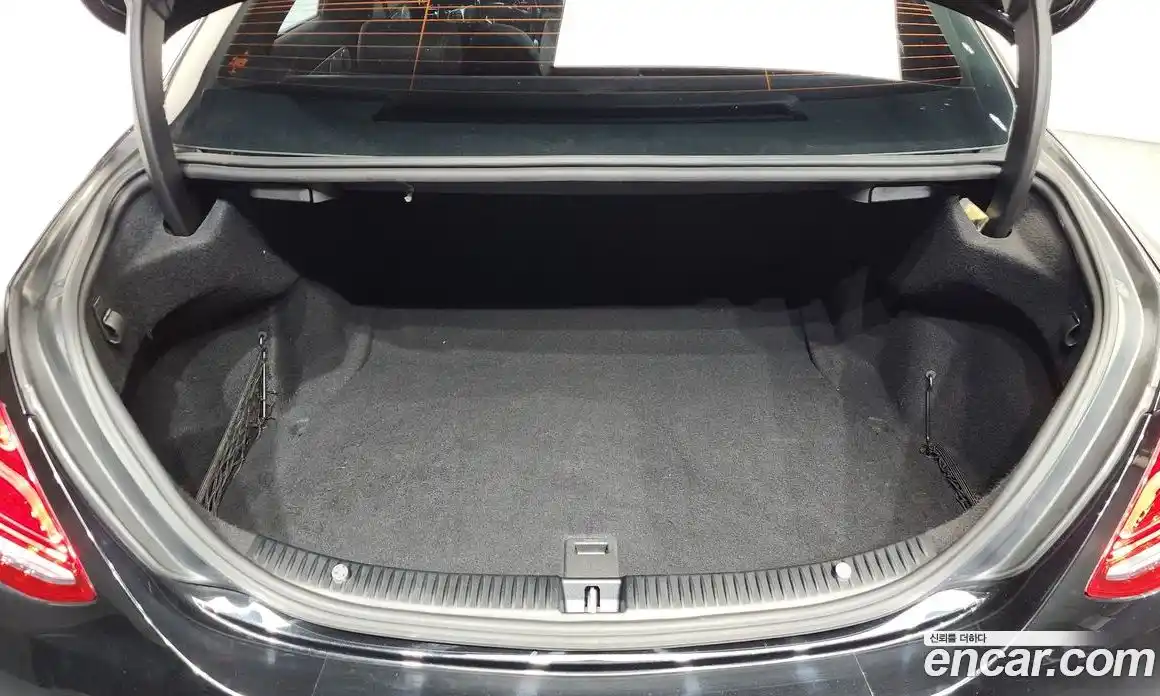 Mercedes-Benz C-Class 2017 3.0 Автомат в Москве № 764696, фото 20