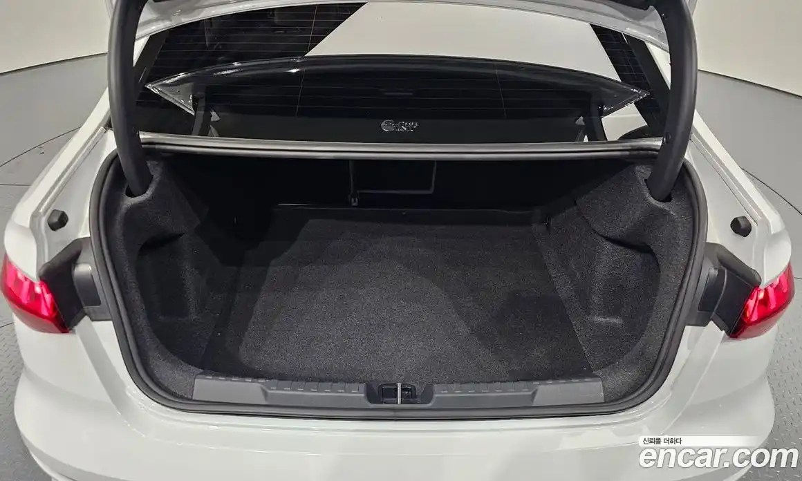 Audi A3 2023 2.0 Автомат в Москве № 764850, фото 20