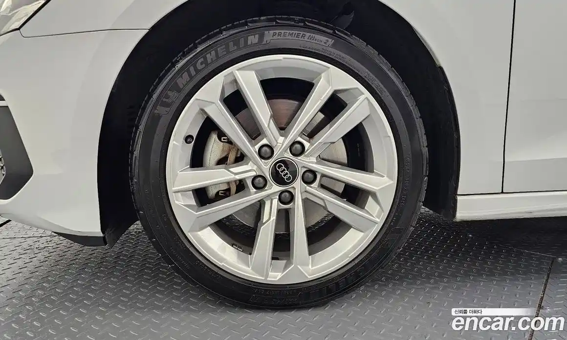 Audi A3 2023 2.0 Автомат в Москве № 764850, фото 5