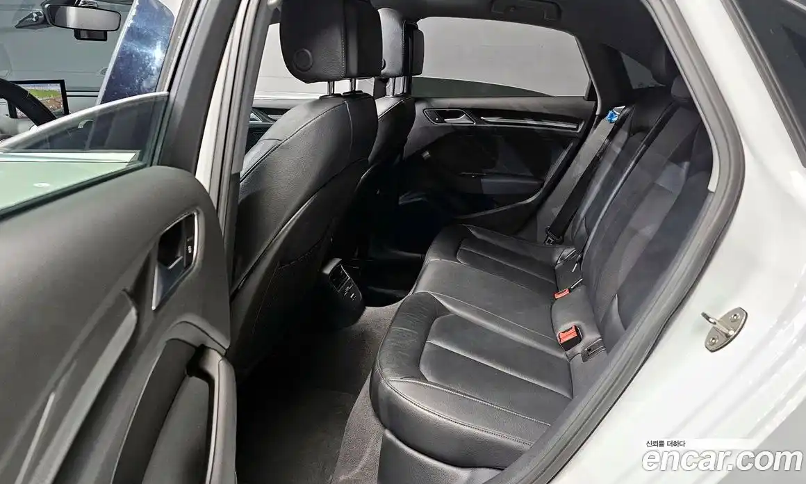 Audi A3 2018 2.0 Автомат в Москве № 764947, фото 12