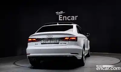 Audi A3 2018 2.0 Автомат в Москве № 764947, миниатюра 4