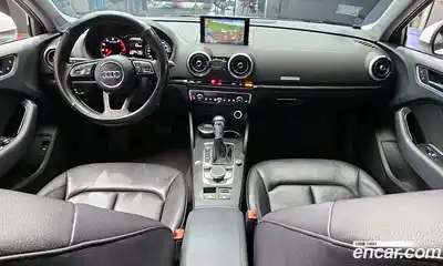 Audi A3 2018 2.0 Автомат в Москве № 764947, миниатюра 7