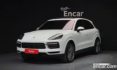 Porsche Cayenne, 2023