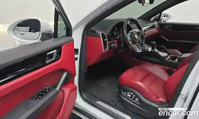 Porsche Cayenne 2021 3.0 Автомат в Москве № 765584, миниатюра 11