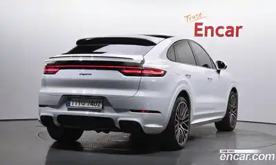 Porsche Cayenne 2021 3.0 Автомат в Москве № 765584, миниатюра 2
