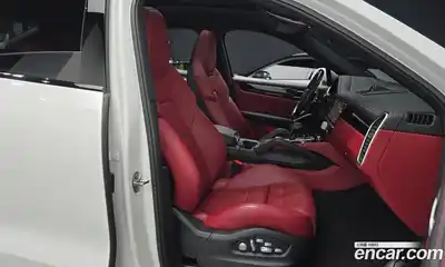 Porsche Cayenne 2021 3.0 Автомат в Москве № 765584, миниатюра 10