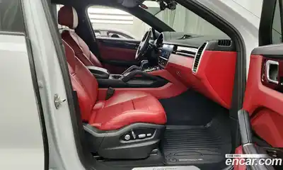 Porsche Cayenne 2020 3.0 Автомат в Москве № 765791, миниатюра 11