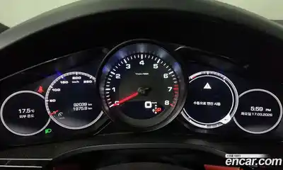 Porsche Cayenne 2020 3.0 Автомат в Москве № 765791, миниатюра 8