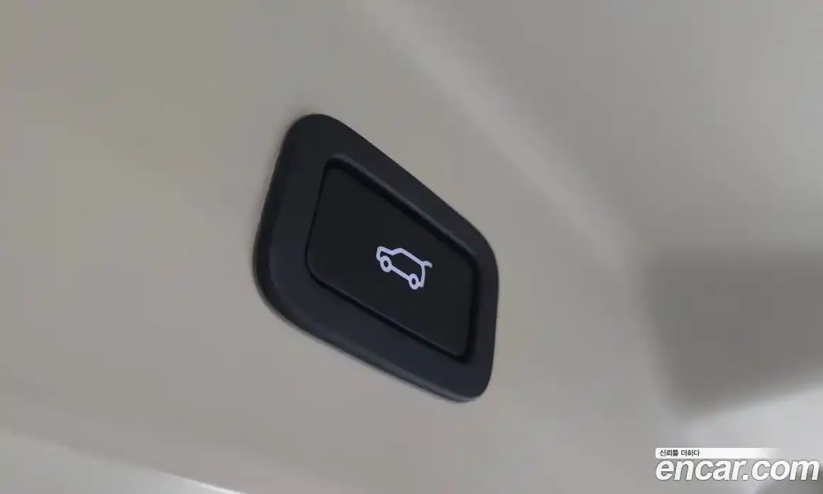 Land Rover Range-Rover 2016 4.4 Автомат в Москве № 766189, фото 20