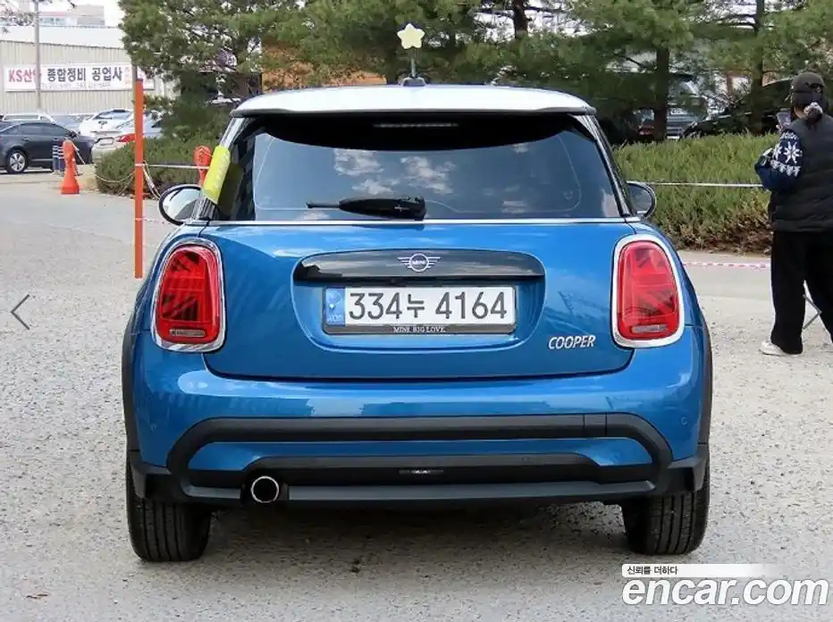 Mini Cooper 2023 1.5 Автомат в Москве № 766360, фото 4