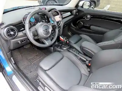 Mini Cooper 2023 1.5 Автомат в Москве № 766360, миниатюра 7