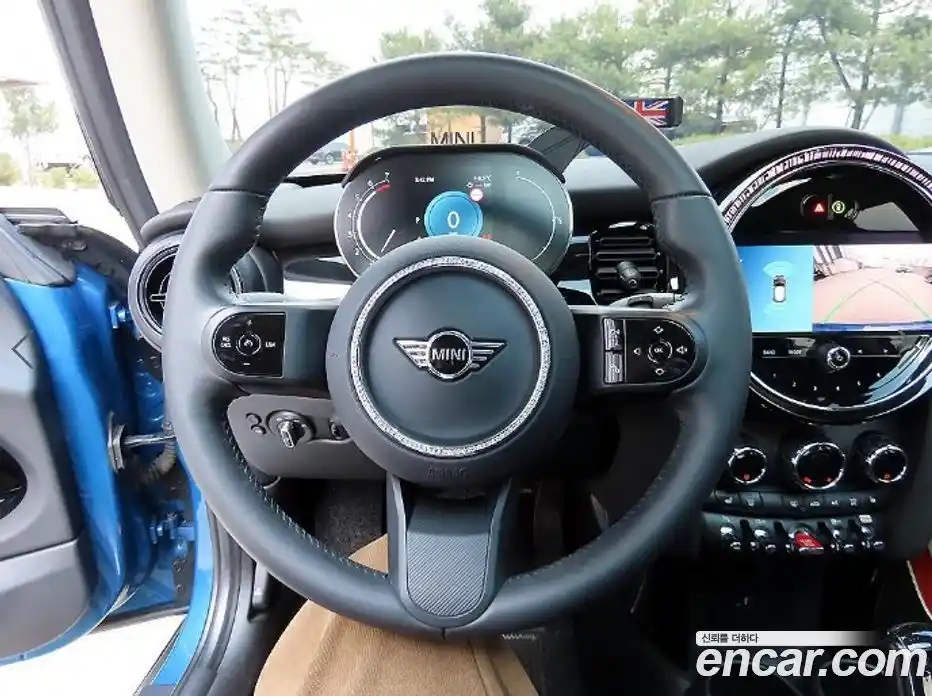 Mini Cooper 2023 1.5 Автомат в Москве № 766360, фото 8