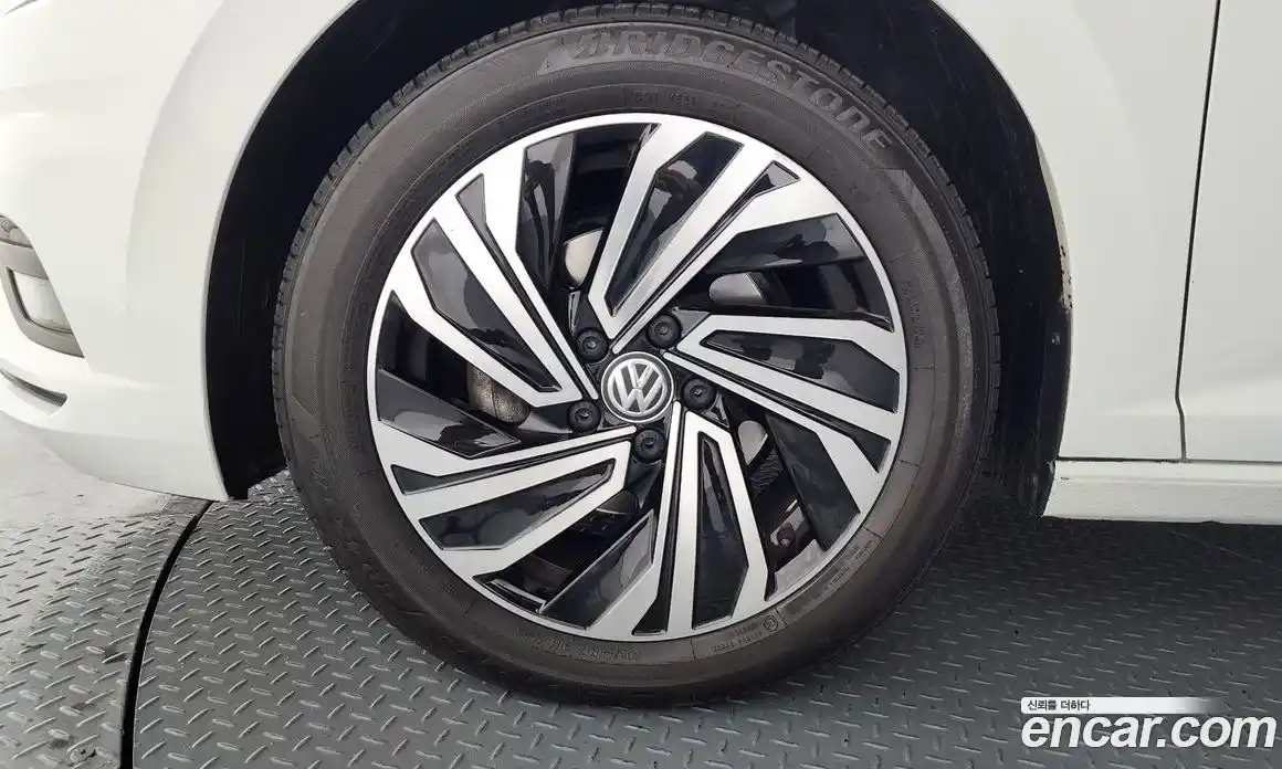 Volkswagen Jetta 2020 1.4 Автомат в Москве № 767068, фото 4