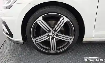 Volkswagen Golf 2015 2.0 Автомат в Москве № 767134, миниатюра 4