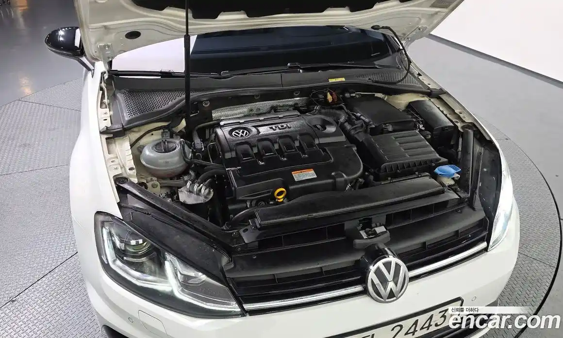 Volkswagen Golf 2015 2.0 Автомат в Москве № 767134, фото 5