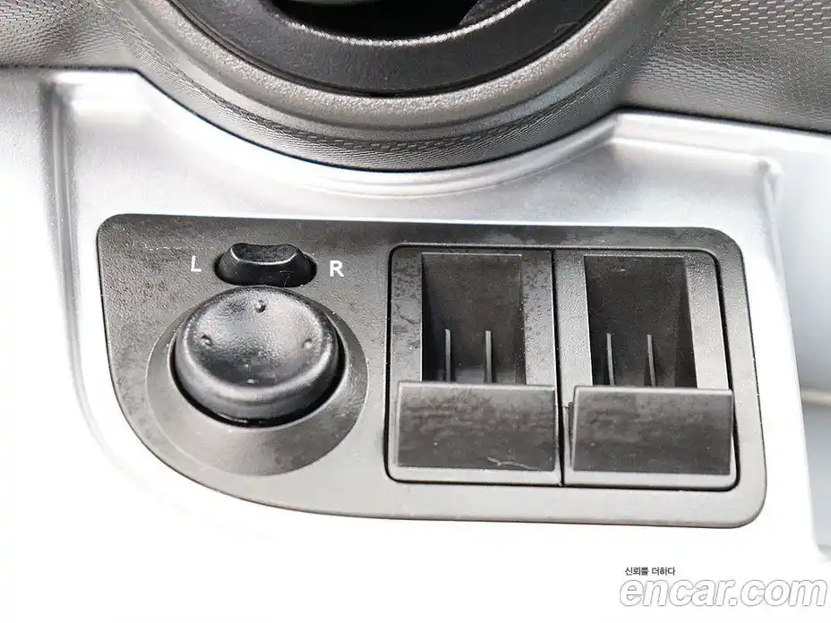 Chevrolet Spark 2013 1.0 Автомат в Москве № 104364, фото 11