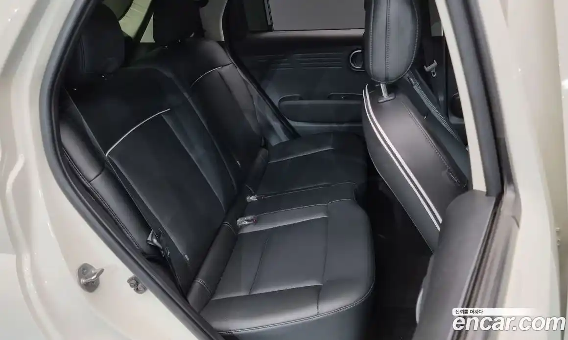 Hyundai Casper 2023 1.0 Автомат в Москве № 112250, фото 12