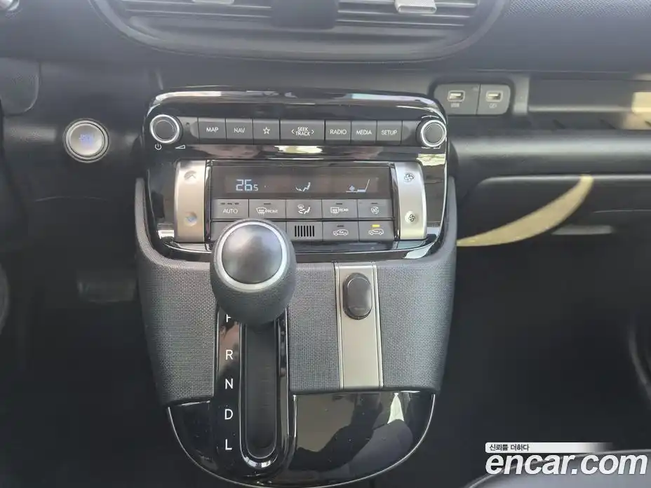 Hyundai Casper 2023 1.0 Автомат в Москве № 112700, фото 12