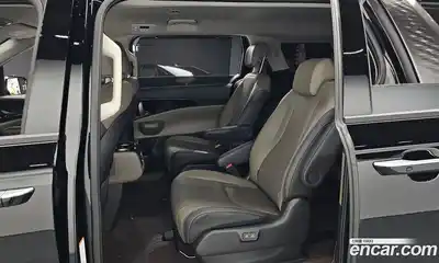 Kia Canival 2024 3.5 Автомат в Москве № 120317, миниатюра 11