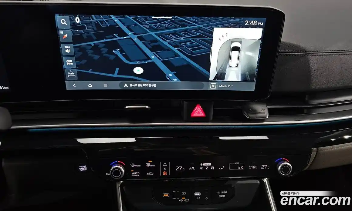 Kia Canival 2024 3.5 Автомат в Москве № 120317, фото 14