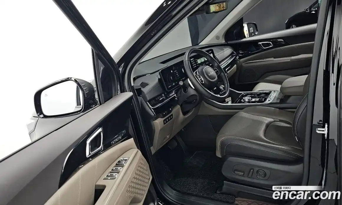 Kia Canival 2024 3.5 Автомат в Москве № 120317, фото 10