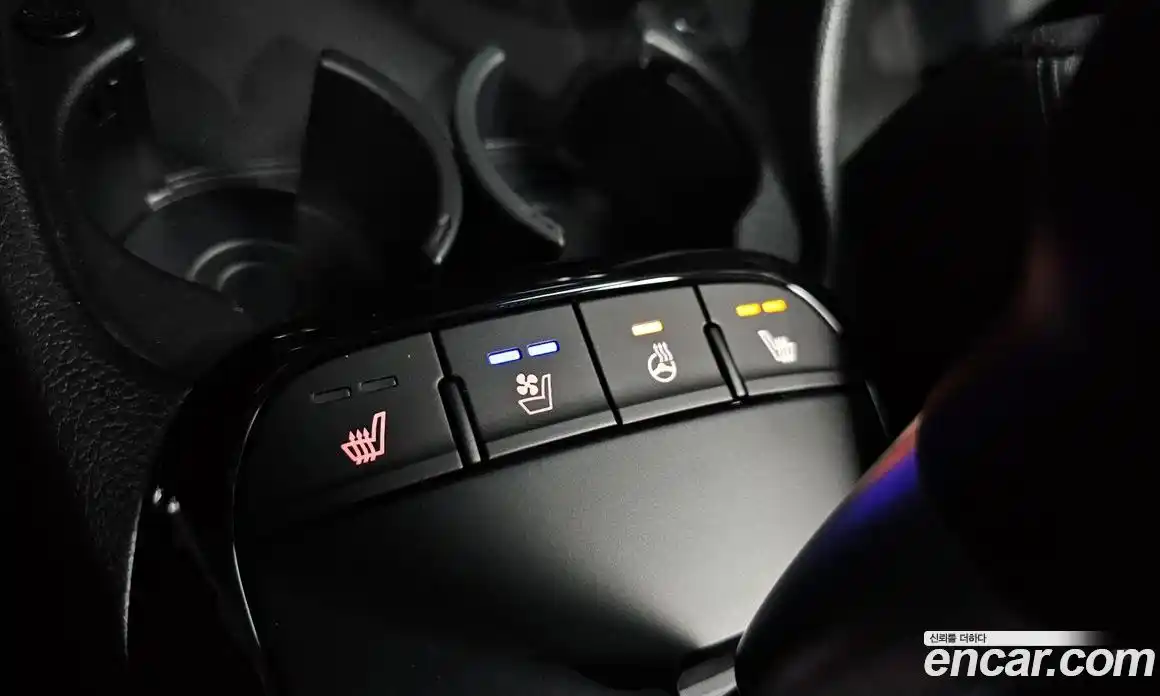 Kia Morning 2024 1.0 Автомат в Москве № 128351, фото 19