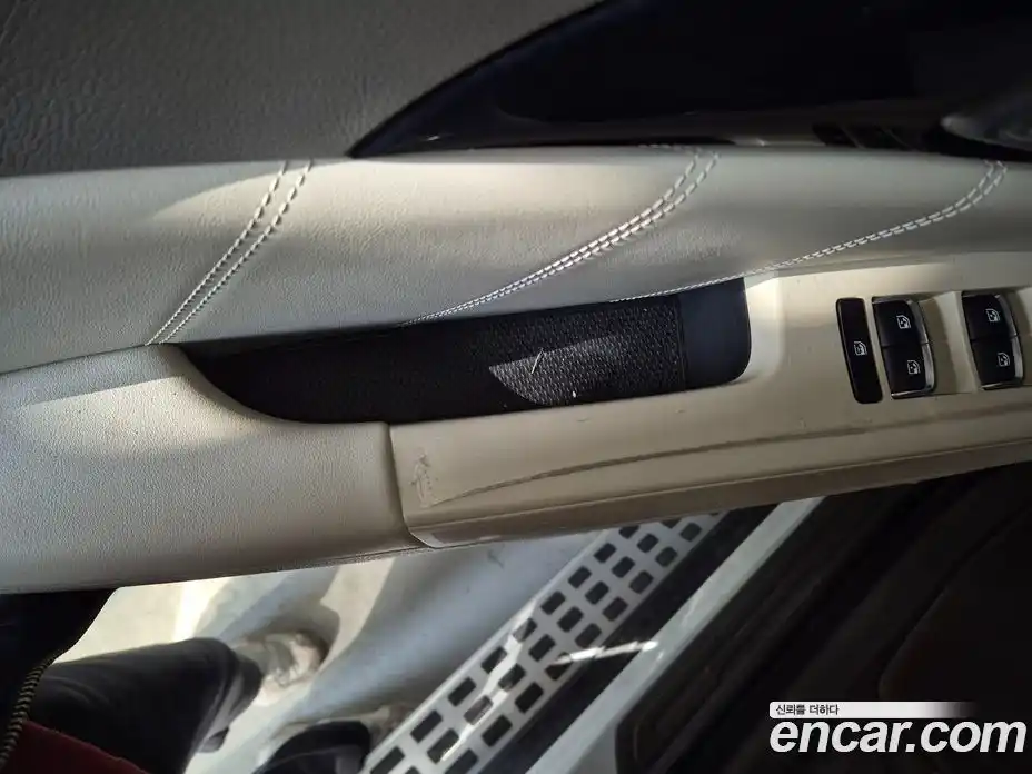 Kia Canival 2025 3.5 Автомат в Москве № 128699, фото 5