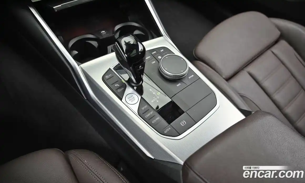 BMW 3-Series 2022 2.0 Автомат в Москве № 154935, фото 9