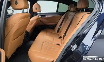 BMW 5-Series 2018 2.0 Автомат в Москве № 158342, миниатюра 12