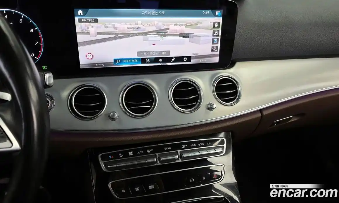 Mercedes-Benz E-Class 2021 2.0 Автомат в Москве № 160925, фото 14