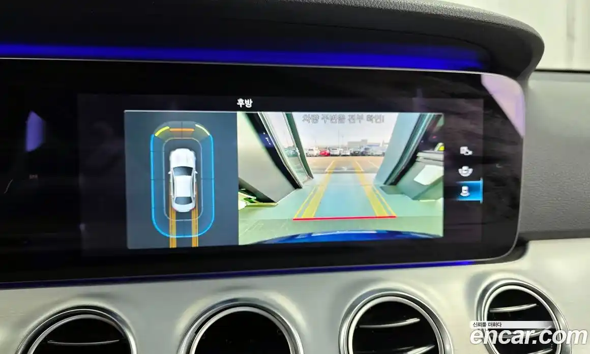 Mercedes-Benz E-Class 2021 2.0 Автомат в Москве № 160925, фото 15