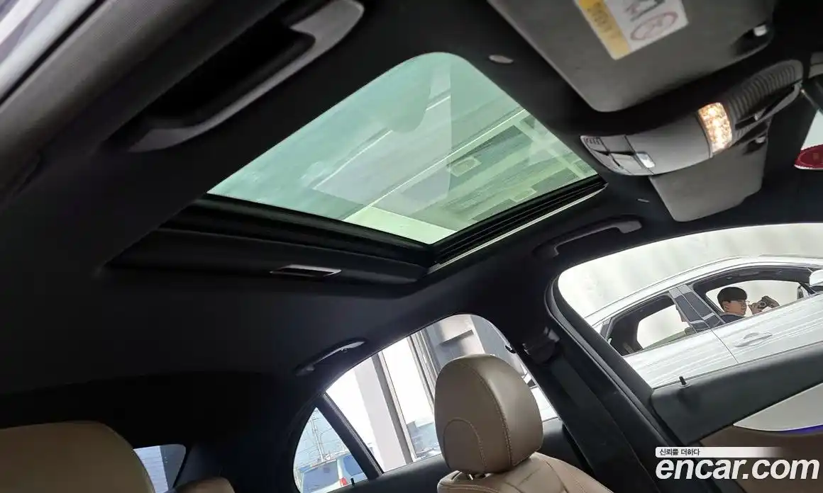 Mercedes-Benz E-Class 2021 2.0 Автомат в Москве № 160925, фото 17