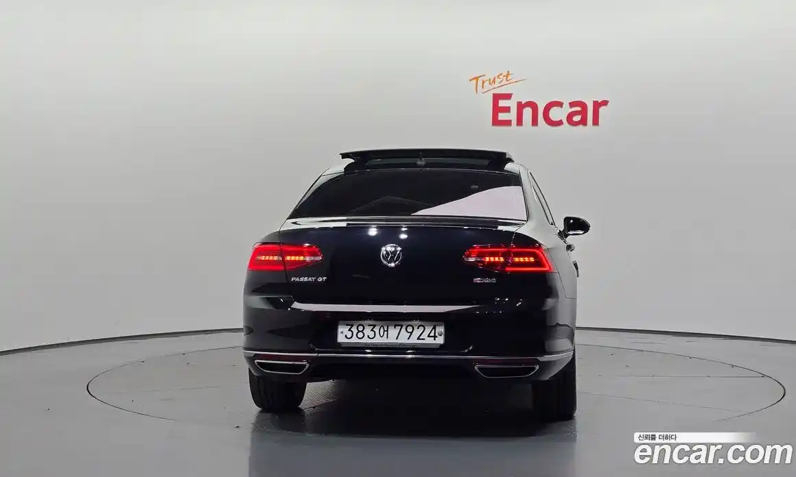 Volkswagen Passat 2018 2.0 Автомат в Москве № 169048, фото 4