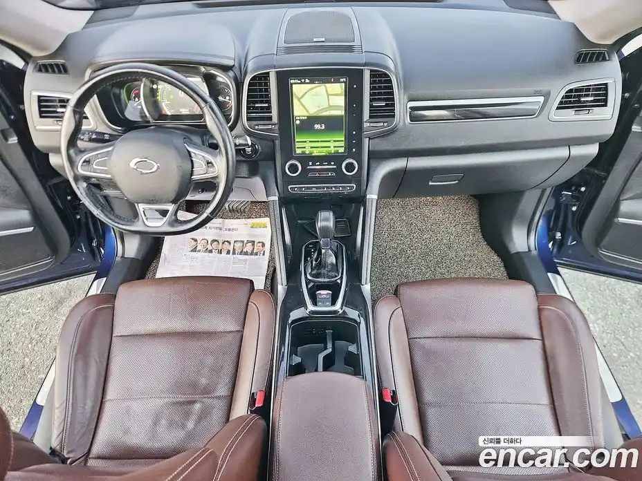 Renault QM6 2017 2.0 Автомат в Москве № 182815, фото 11