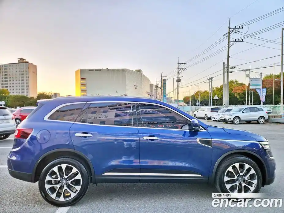 Renault QM6 2017 2.0 Автомат в Москве № 182815, фото 5