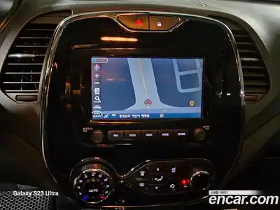 Renault QM3 2014 1.5 Автомат в Москве № 183310, миниатюра 10