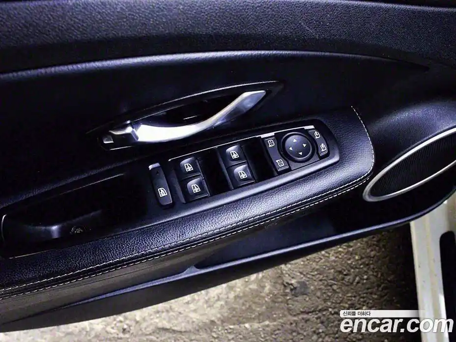 Renault SM3 2011 1.6 гидро в Москве № 186036, фото 15
