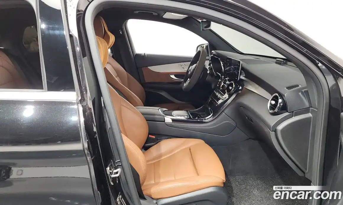 Mercedes-Benz GLC-Class 2021 1.9 Автомат в Москве № 194389, фото 11