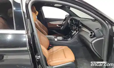 Mercedes-Benz GLC-Class 2021 1.9 Автомат в Москве № 194389, миниатюра 11