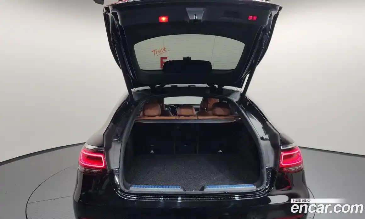 Mercedes-Benz GLC-Class 2021 1.9 Автомат в Москве № 194389, фото 20