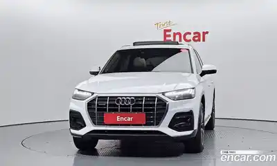 Audi Q5 2023 2.0 Автомат в Москве № 212315, миниатюра 3