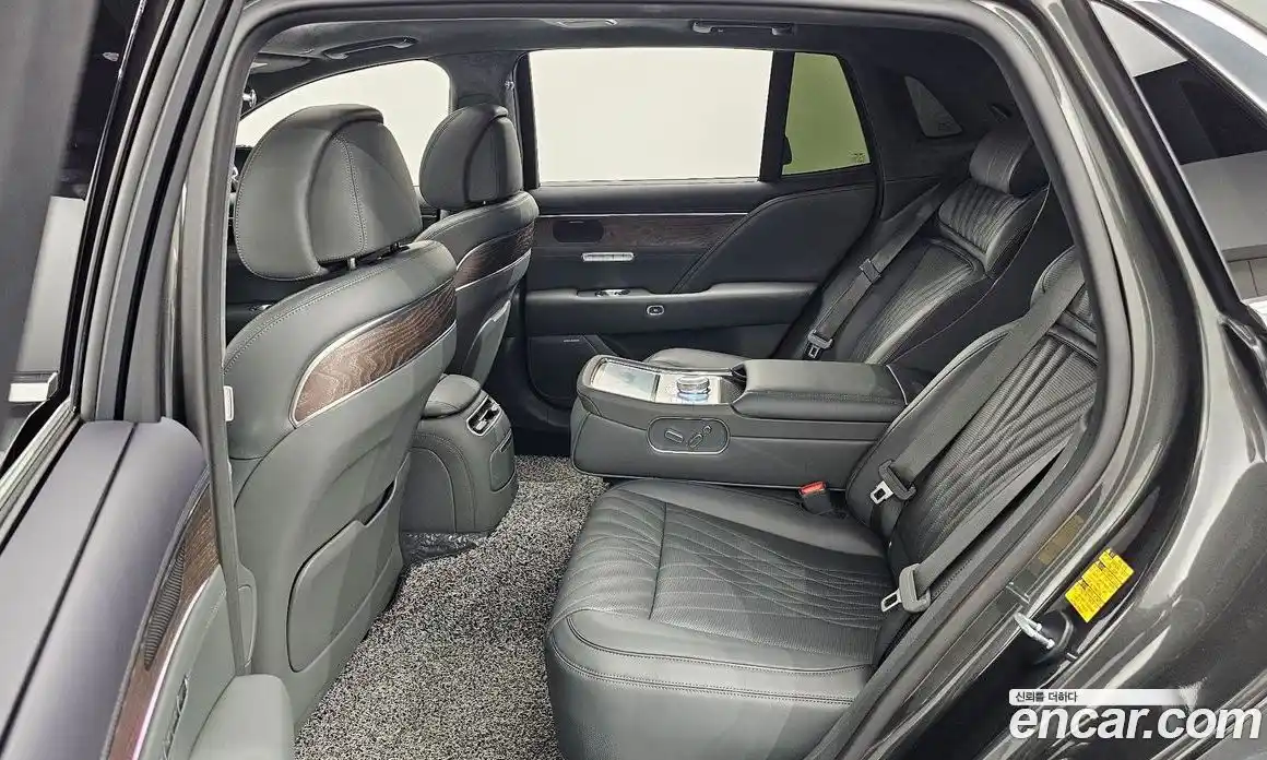 Genesis G90 2023 3.5 гидро в Москве № 21234, фото 12
