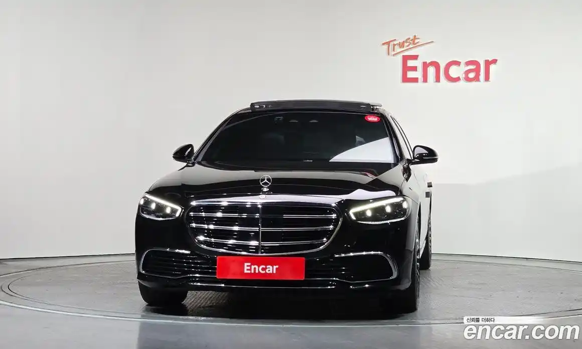 Mercedes-Benz S-Class 2023 3.0 Автомат в Москве № 224662, фото 3