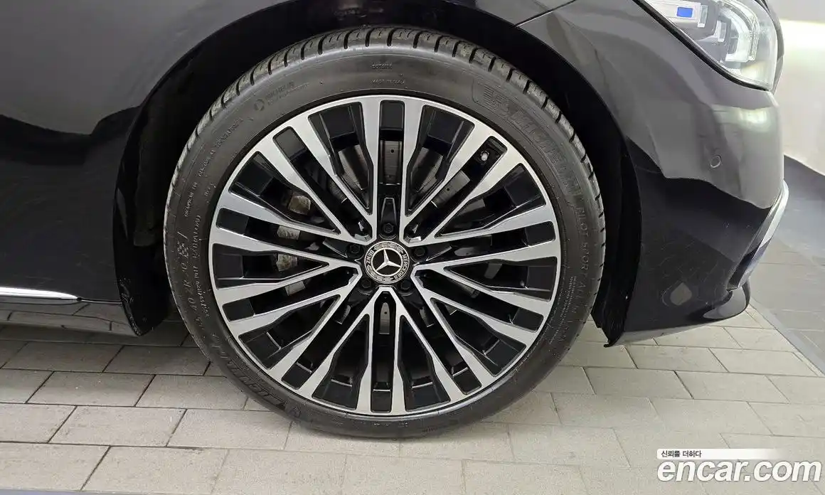 Mercedes-Benz S-Class 2023 3.0 Автомат в Москве № 224662, фото 5