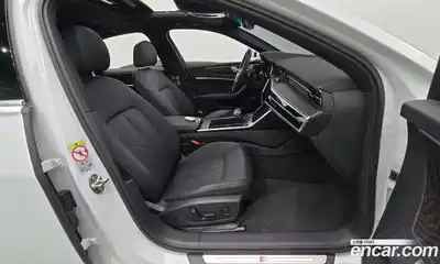 Audi A6 2023 2.0 Автомат в Москве № 229884, миниатюра 11