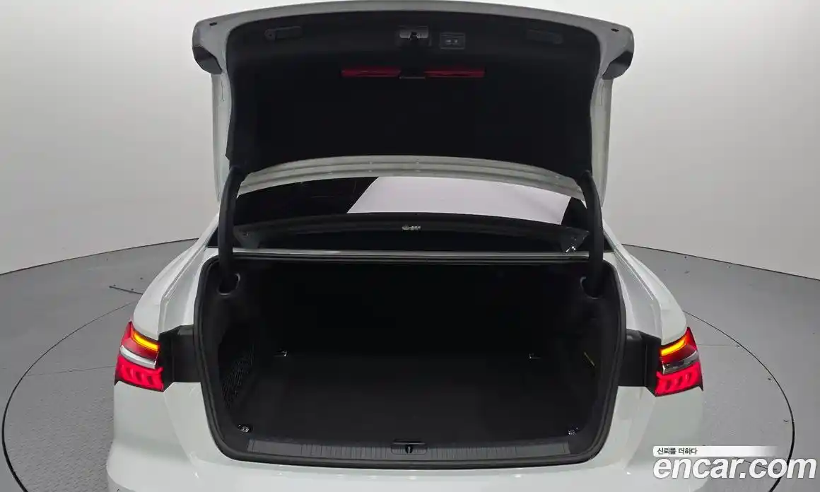 Audi A6 2023 2.0 Автомат в Москве № 229884, фото 20